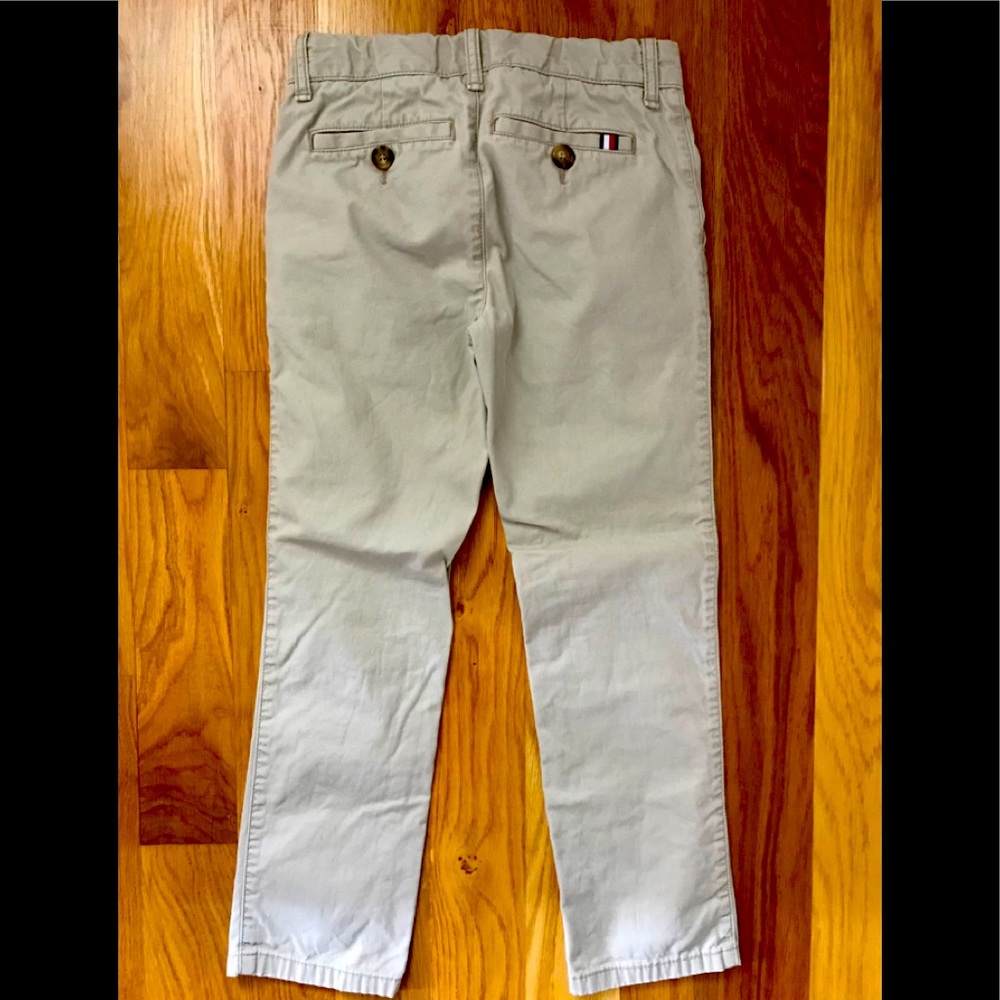 Tommy Hilfiger Chino pants boys size 8 like new
